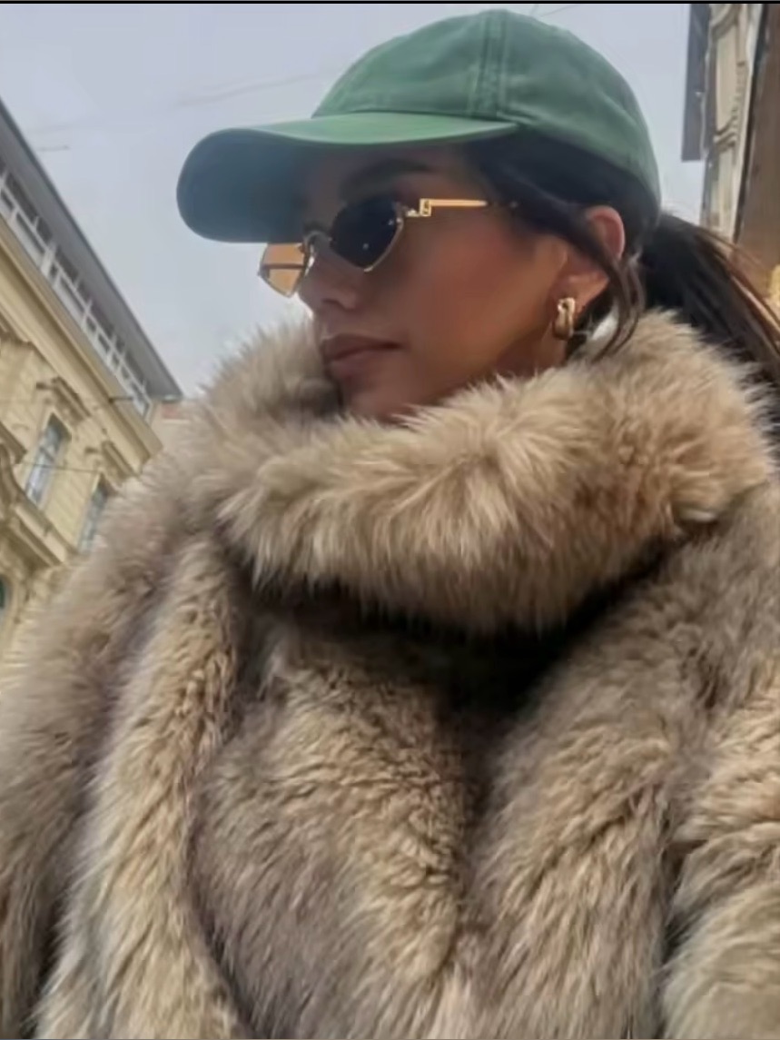 Cozy, Chic & Effortlessly Stylish